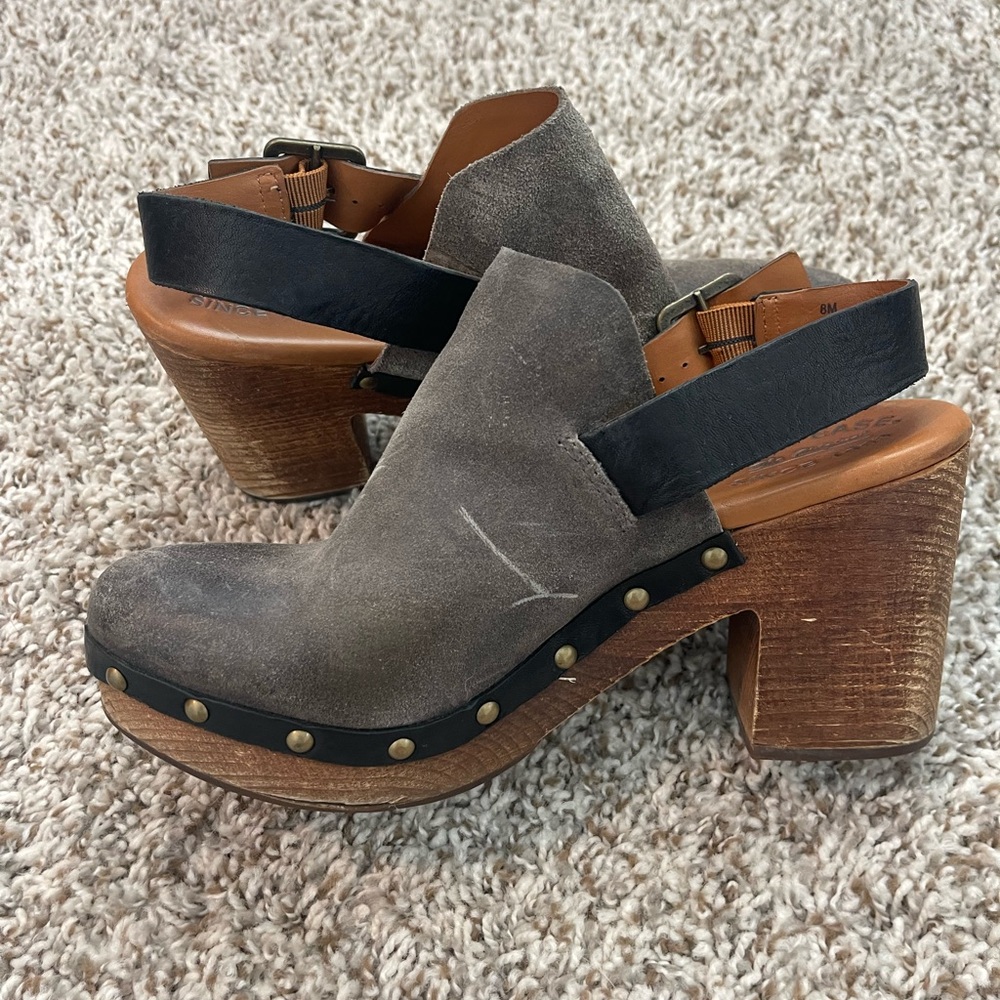Kork-Ease Brown and Black Leather Mules